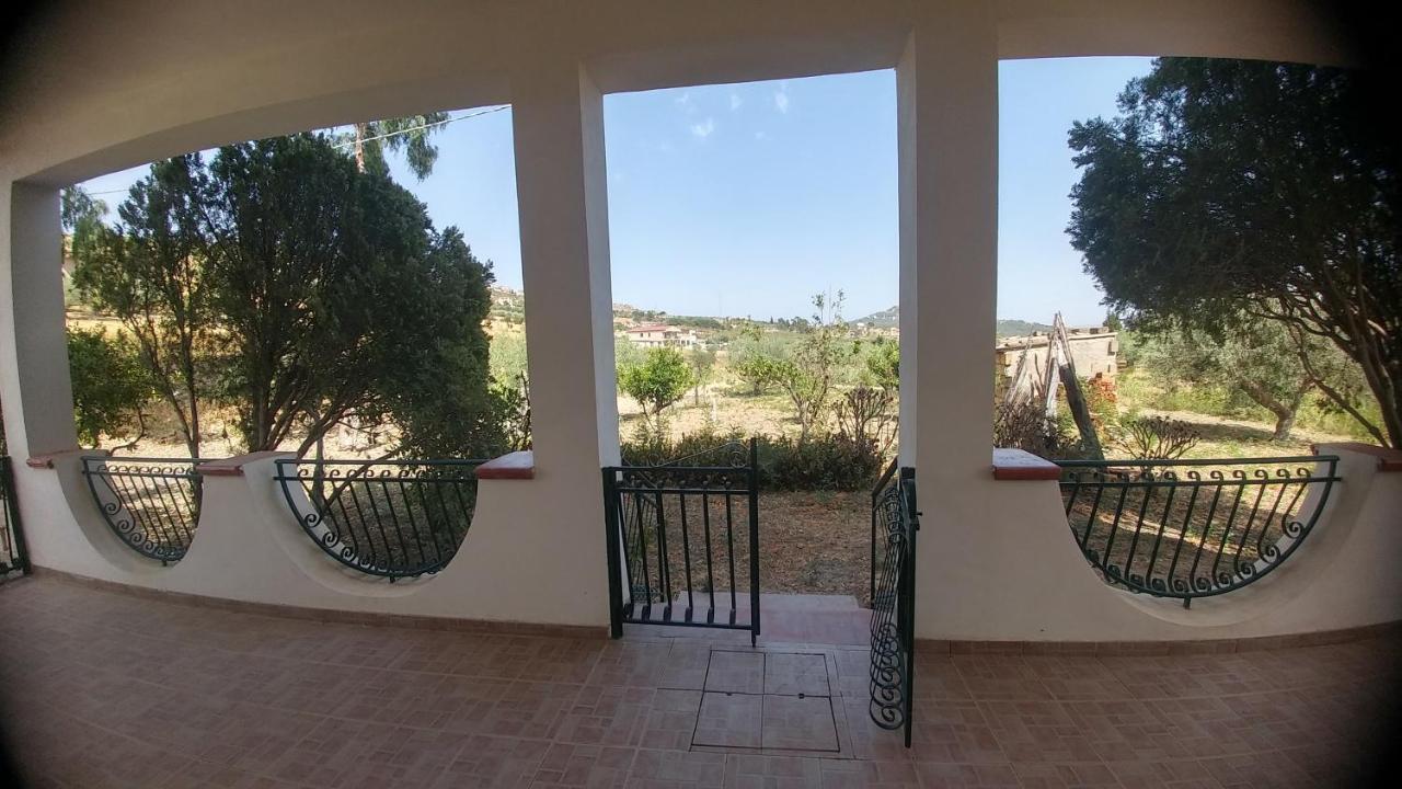 Relax natura Agrigento Bagian luar foto